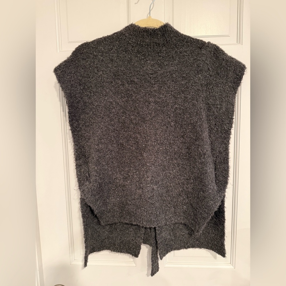 Mayoral Knit Vest with Back Tie – Fits Women’s XS (Girls 12 / 152 cm)